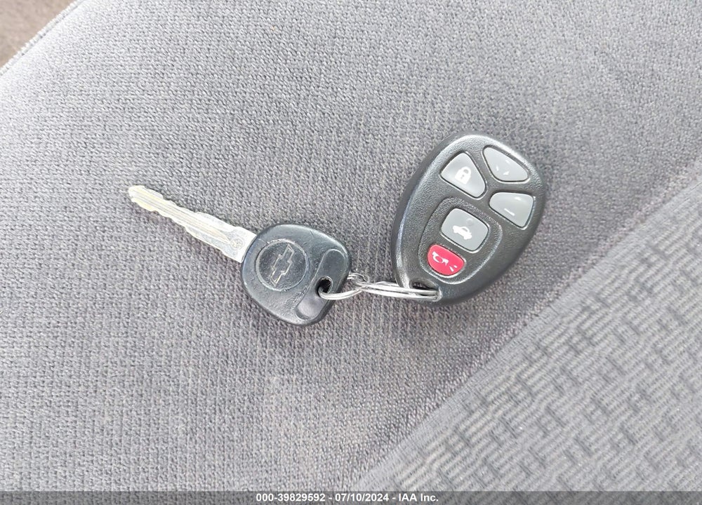 2006 CHEVROLET IMPALA LT VIN: 2G1WT55K269358281