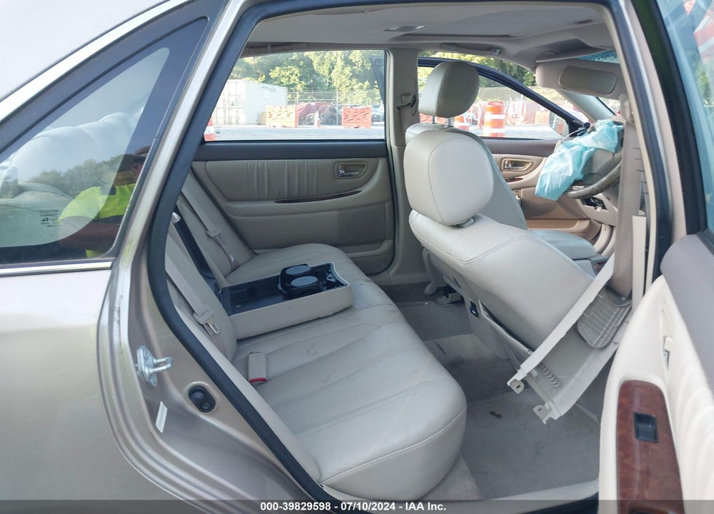 2001 TOYOTA AVALON XLS VIN: 4T1BF28B71U117508