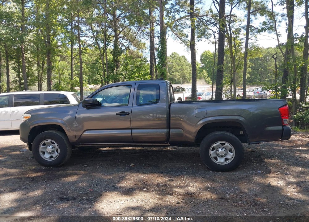 2017 TOYOTA TACOMA SR VIN: 5TFRX5GN6HX095443