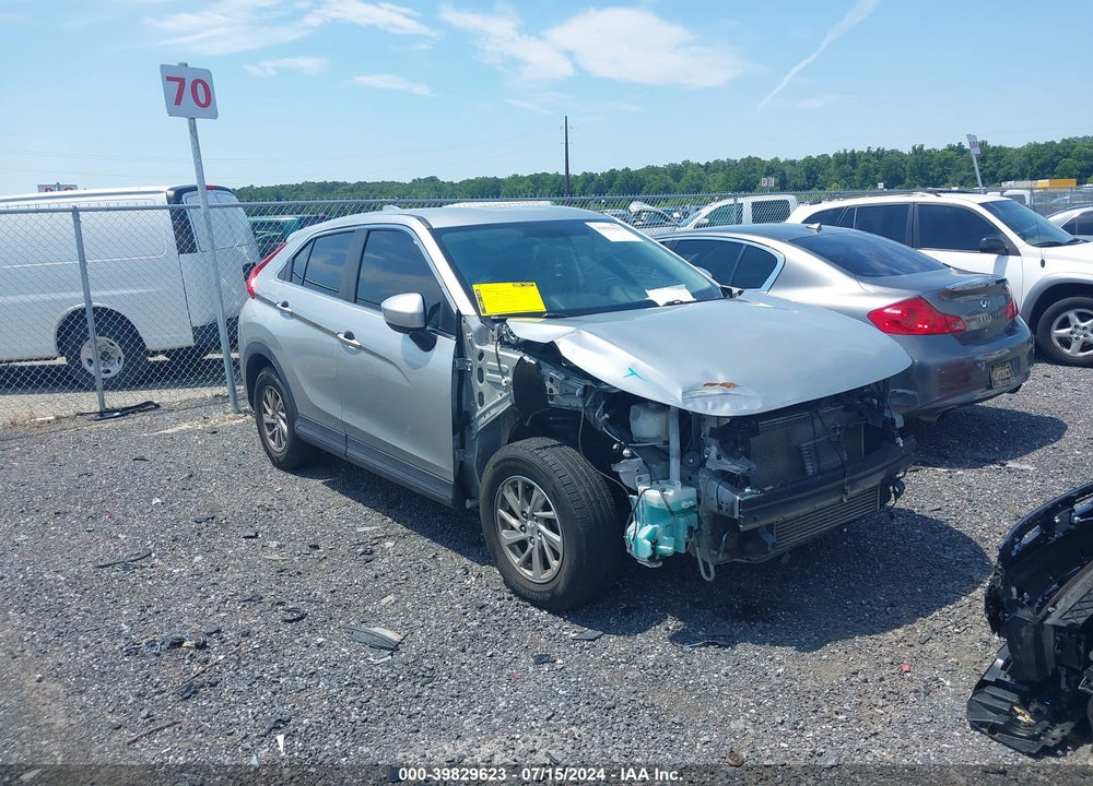 2018 MITSUBISHI ECLIPSE CROSS ES VIN: JA4AS3AA6JZ043112