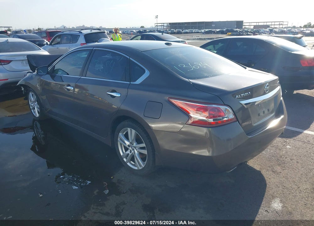 2013 NISSAN ALTIMA 3.5 SV VIN: 1N4BL3AP9DC121083