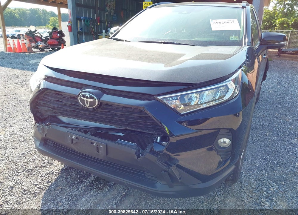 2020 TOYOTA RAV4 XLE PREMIUM VIN: JTMA1RFV1LD060522