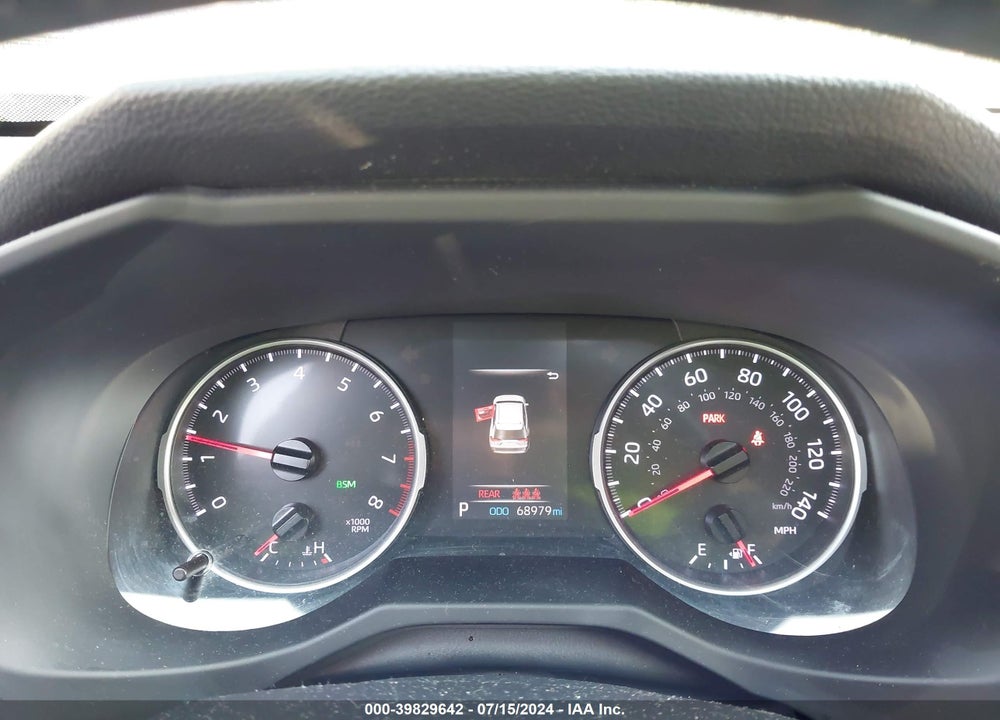 2020 TOYOTA RAV4 XLE PREMIUM VIN: JTMA1RFV1LD060522