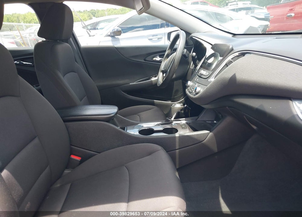 2019 CHEVROLET MALIBU LT VIN: 1G1ZD5ST2KF163242