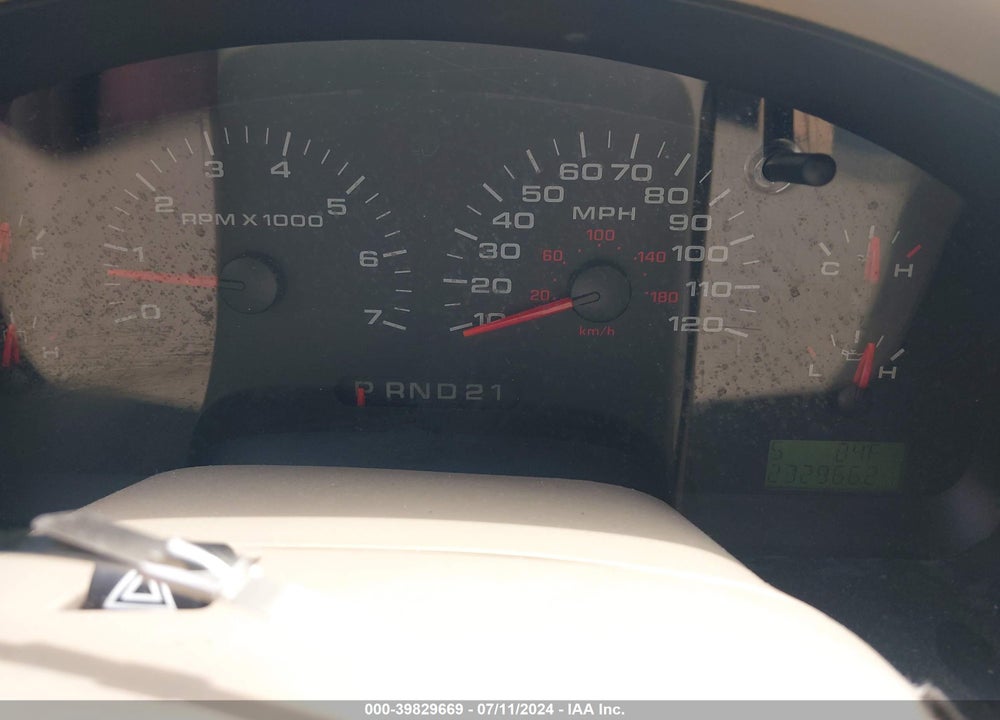 2004 FORD F-150 STX/XL/XLT VIN: 1FTRX12W44NA10520