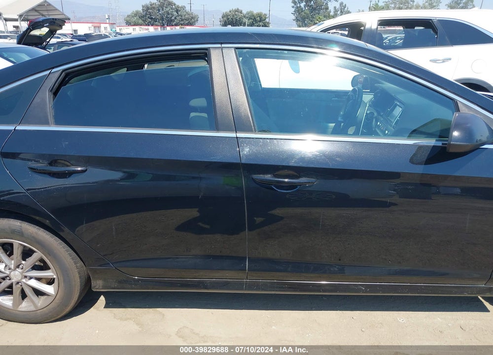 2019 HYUNDAI SONATA SE VIN: 5NPE24AF5KH744905