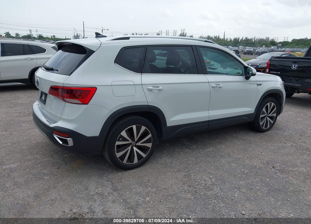 2022 VOLKSWAGEN TAOS 1.5T SE VIN: 3VVTX7B25NM075623