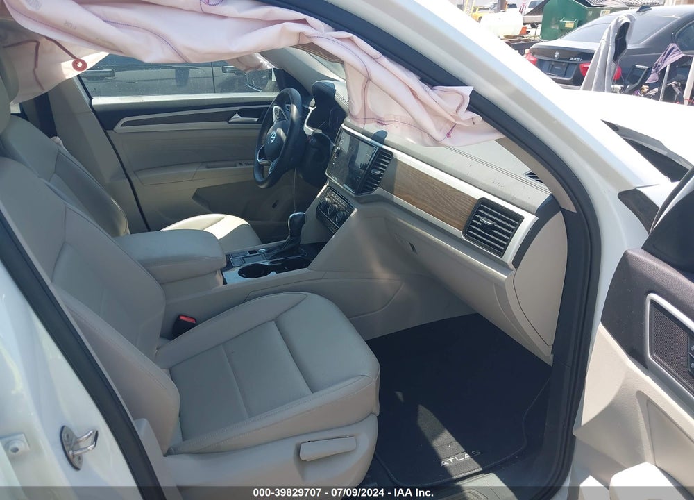 2022 VOLKSWAGEN ATLAS 2.0T SE W/TECHNOLOGY VIN: 1V2WP2CA1NC520945