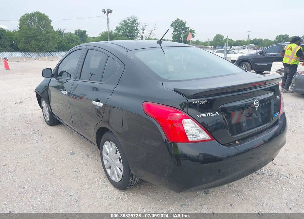 2013 NISSAN VERSA 1.6 SV VIN: 3N1CN7AP8DL845774