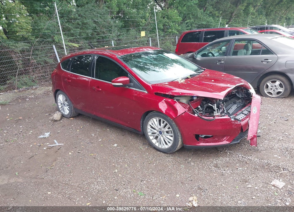 2017 FORD FOCUS TITANIUM VIN: 1FADP3N2XHL280129