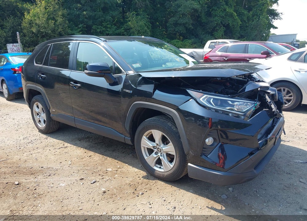 2021 TOYOTA RAV4 HYBRID XLE VIN: JTMRWRFV9MD126885