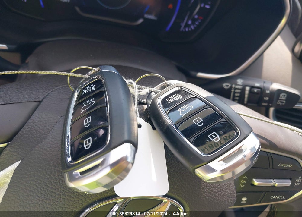 2020 HYUNDAI SANTA FE SEL VIN: 5NMS33AD1LH152540