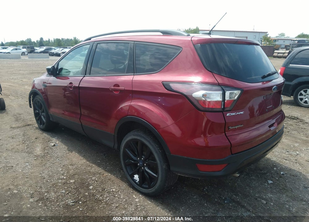 2018 FORD ESCAPE SE VIN: 1FMCU9GD0JUC19058