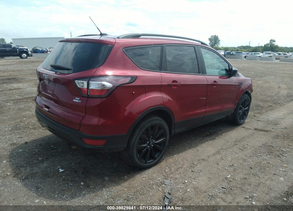 2018 FORD ESCAPE SE VIN: 1FMCU9GD0JUC19058