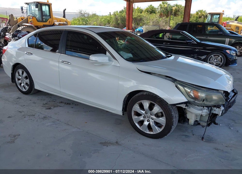 2013 HONDA ACCORD EX VIN: 1HGCR2F78DA028293