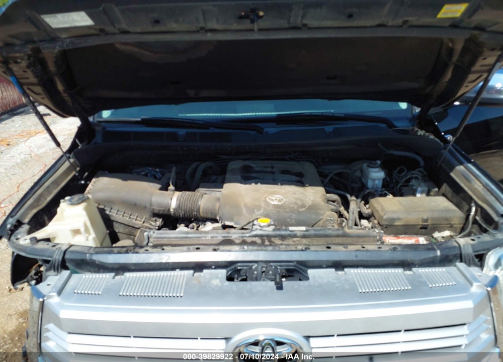 2015 TOYOTA TUNDRA 1794 5.7L V8 VIN: 5TFAW5F14FX421767