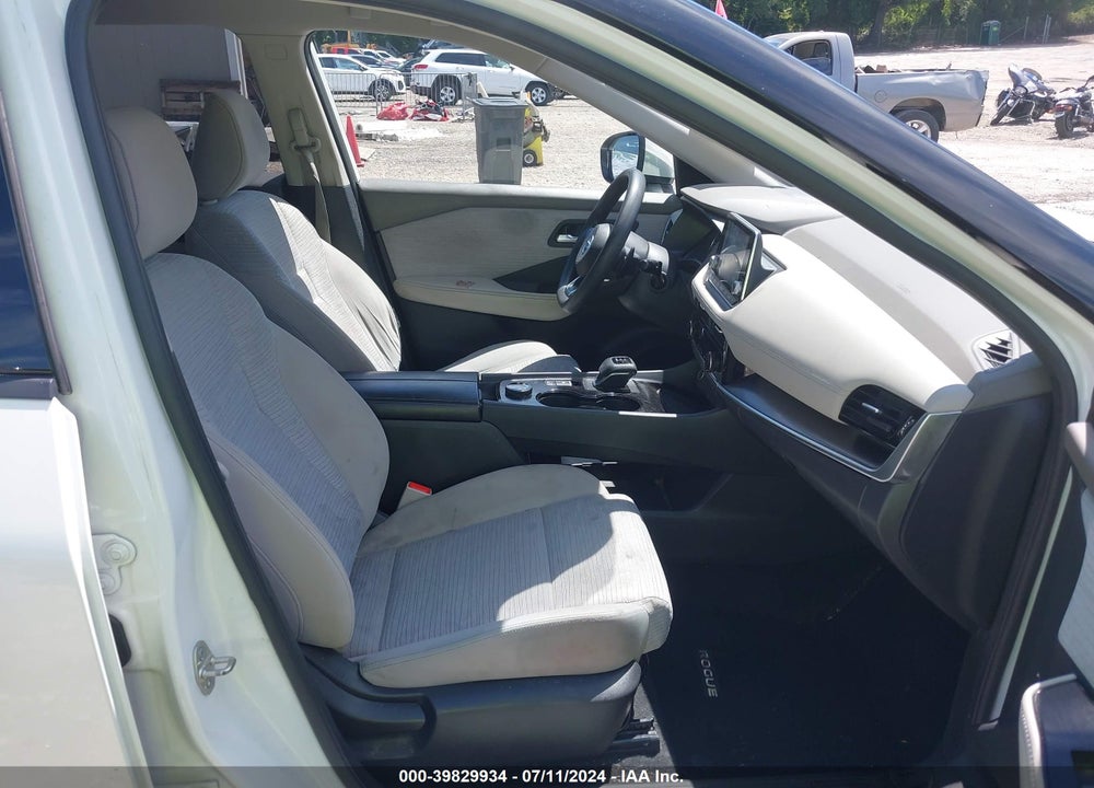 2021 NISSAN ROGUE SV INTELLIGENT AWD VIN: JN8AT3BB4MW226089