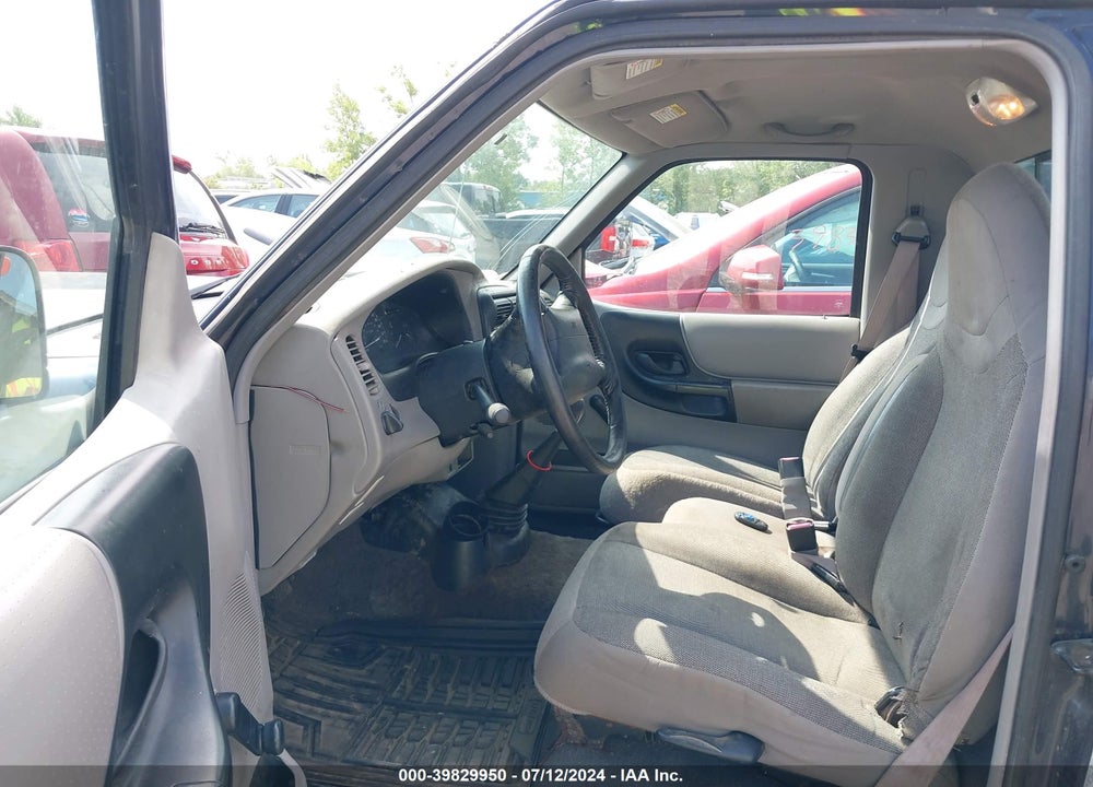 2000 FORD RANGER VIN: 1FTYR10C0YTB23039