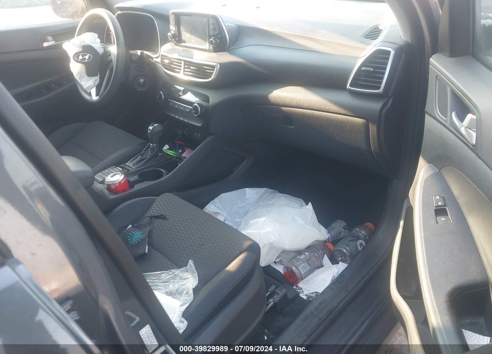 2020 HYUNDAI TUCSON SE VIN: KM8J23A40LU189601