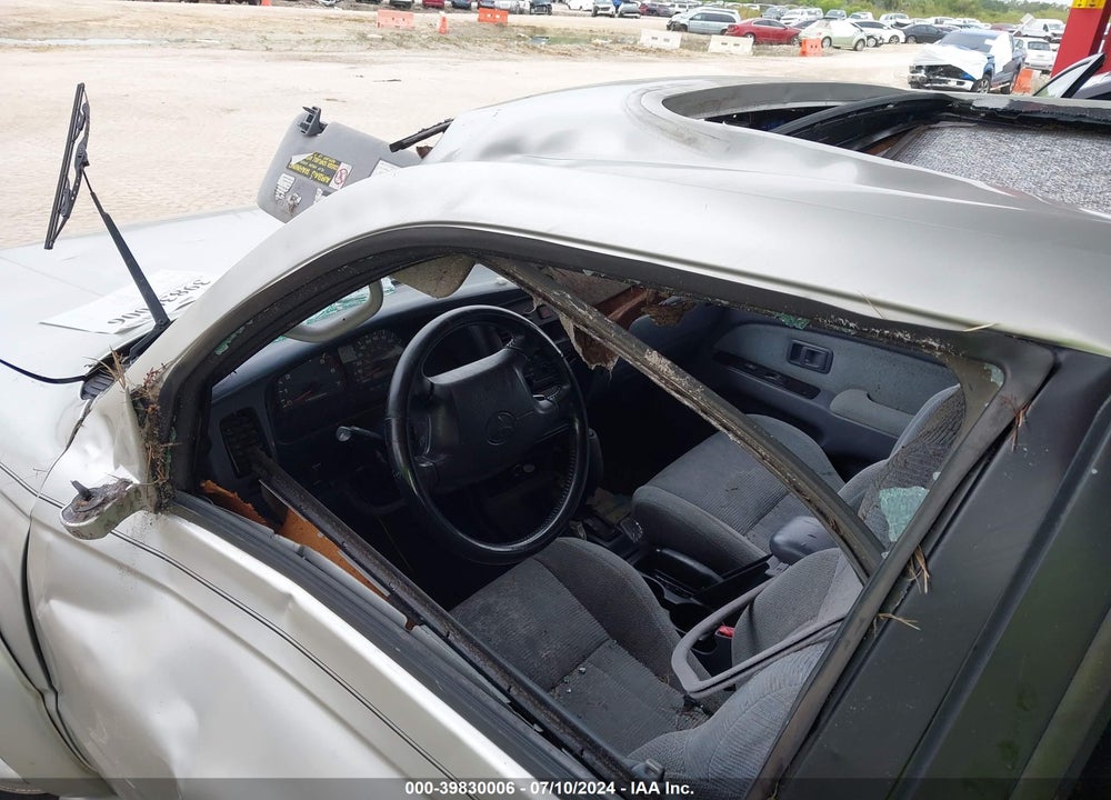 2000 TOYOTA 4RUNNER SR5 V6 VIN: JT3HN86R7Y0291234