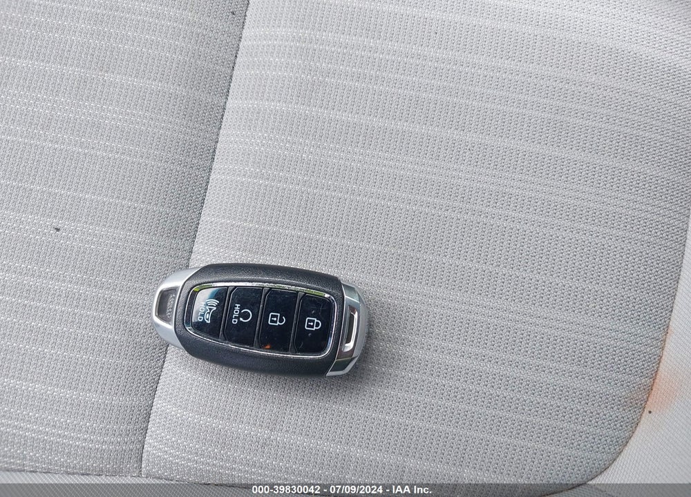 2023 HYUNDAI KONA SEL VIN: KM8K62AB9PU018756