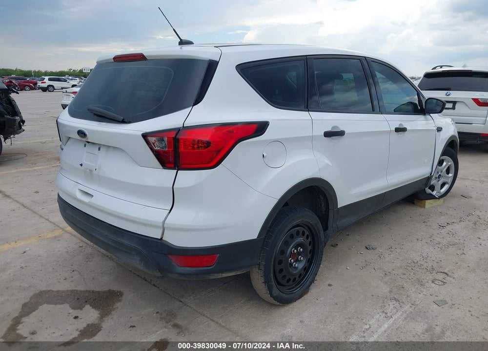 2019 FORD ESCAPE VIN: 1FMCU0F71KUC52904