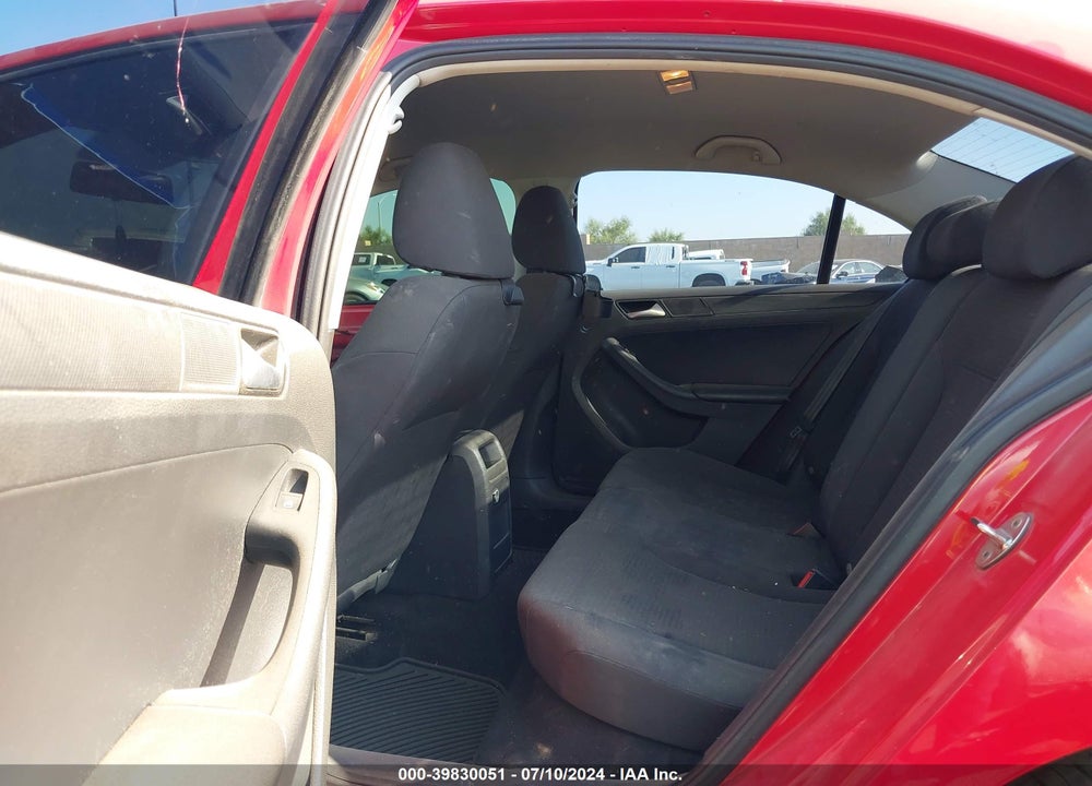 2015 VOLKSWAGEN JETTA 2.0L S VIN: 3VW2K7AJXFM245927
