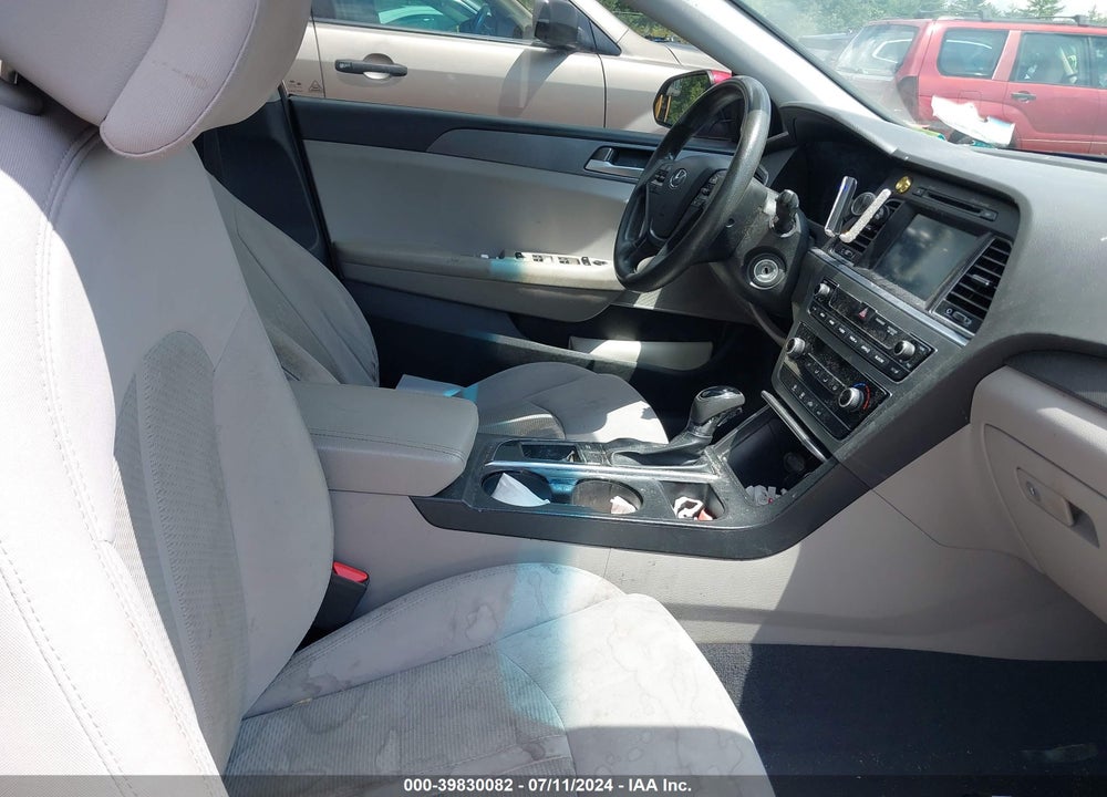 2016 HYUNDAI SONATA SE VIN: 5NPE24AF0GH334603