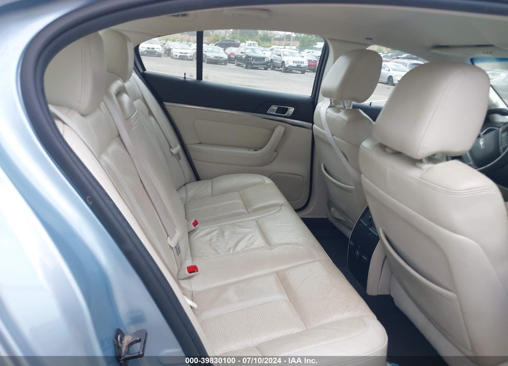 2009 LINCOLN MKS VIN: 1LNHM94R69G630156