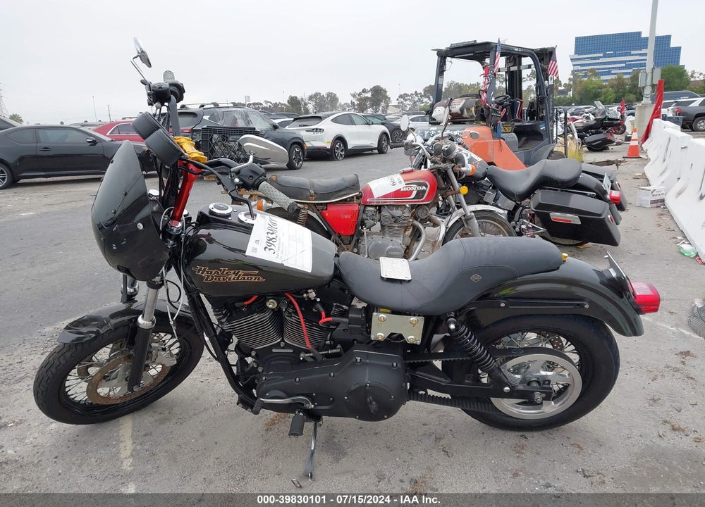 1999 HARLEY-DAVIDSON FXDX VIN: 1HD1GJV39XY326575