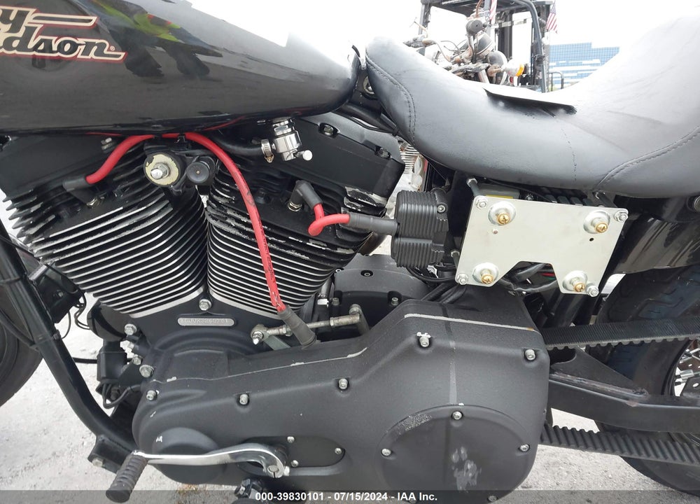 1999 HARLEY-DAVIDSON FXDX VIN: 1HD1GJV39XY326575