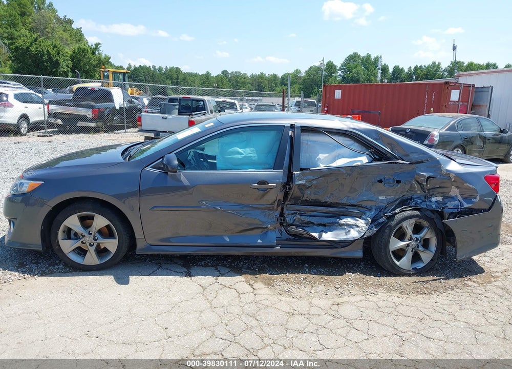 2014 TOYOTA CAMRY SE V6 VIN: 4T1BK1FK4EU026811