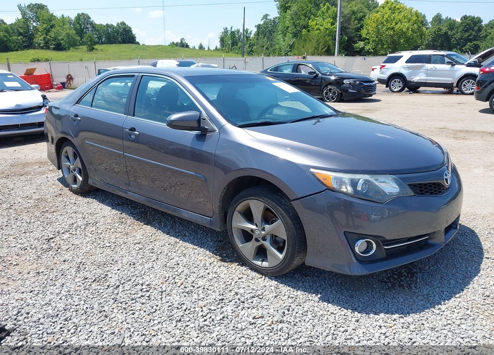 2014 TOYOTA CAMRY SE V6 VIN: 4T1BK1FK4EU026811