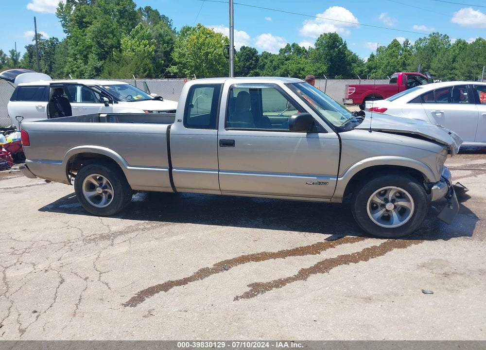 2001 CHEVROLET S-10 LS VIN: 1GCCS195X18251199