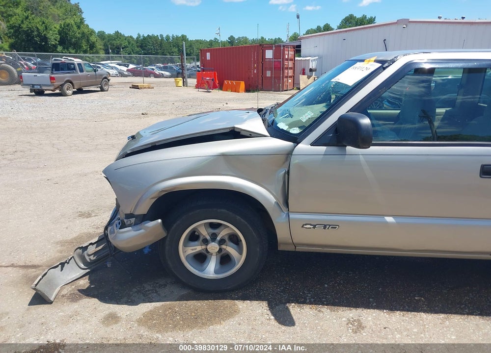 2001 CHEVROLET S-10 LS VIN: 1GCCS195X18251199