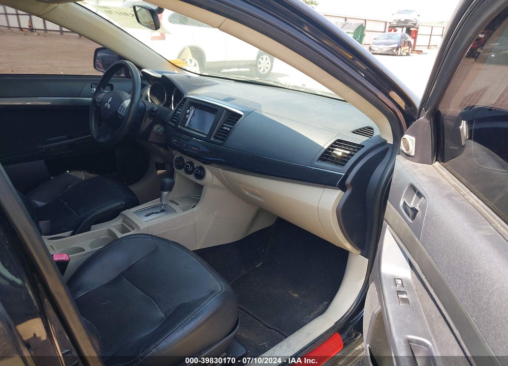 2008 MITSUBISHI LANCER DE/ES VIN: JA3AU26UX8U006812