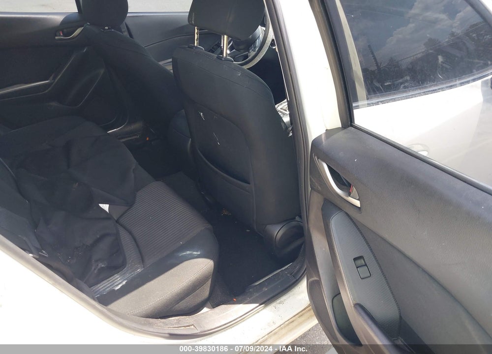 2014 MAZDA 3 I TOURING VIN: JM1BM1V75E1140524