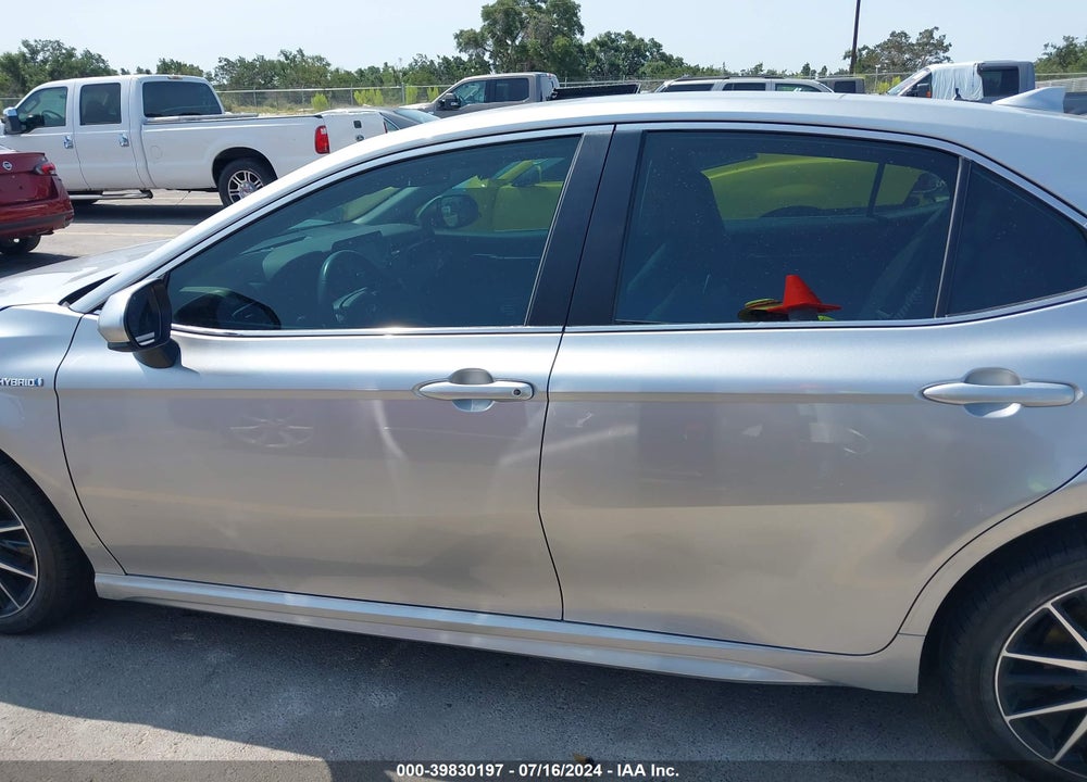 2021 TOYOTA CAMRY SE HYBRID VIN: 4T1G31AK4MU552865