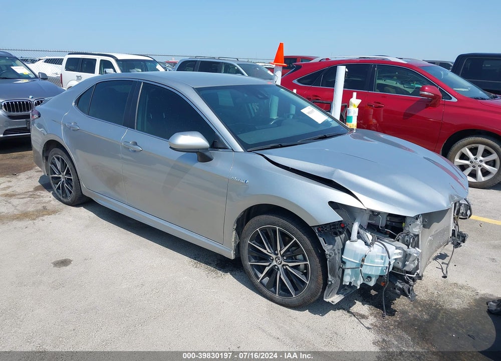 2021 TOYOTA CAMRY SE HYBRID VIN: 4T1G31AK4MU552865