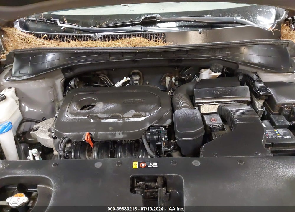 2018 KIA SORENTO 2.4L LX VIN: 5XYPGDA36JG423378