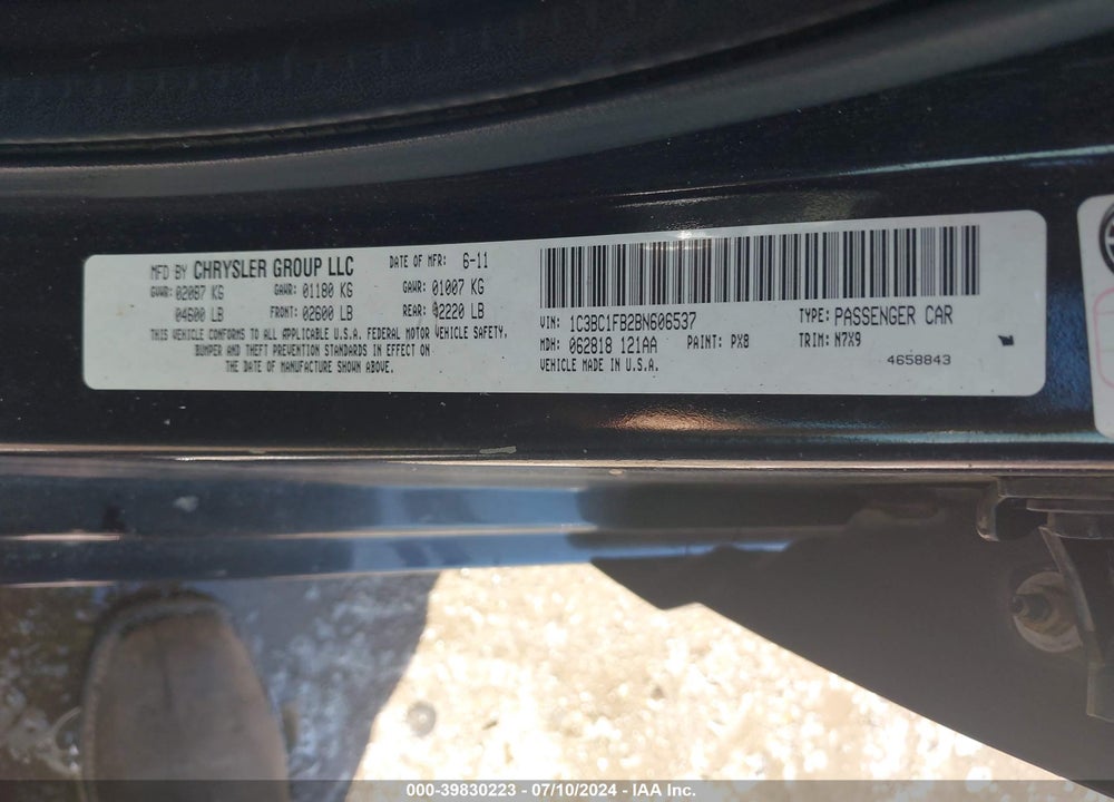 2011 CHRYSLER 200 TOURING VIN: 1C3BC1FB2BN606537