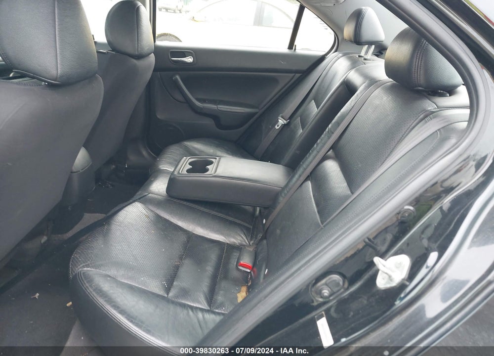 2005 ACURA TSX VIN: JH4CL95935C004015