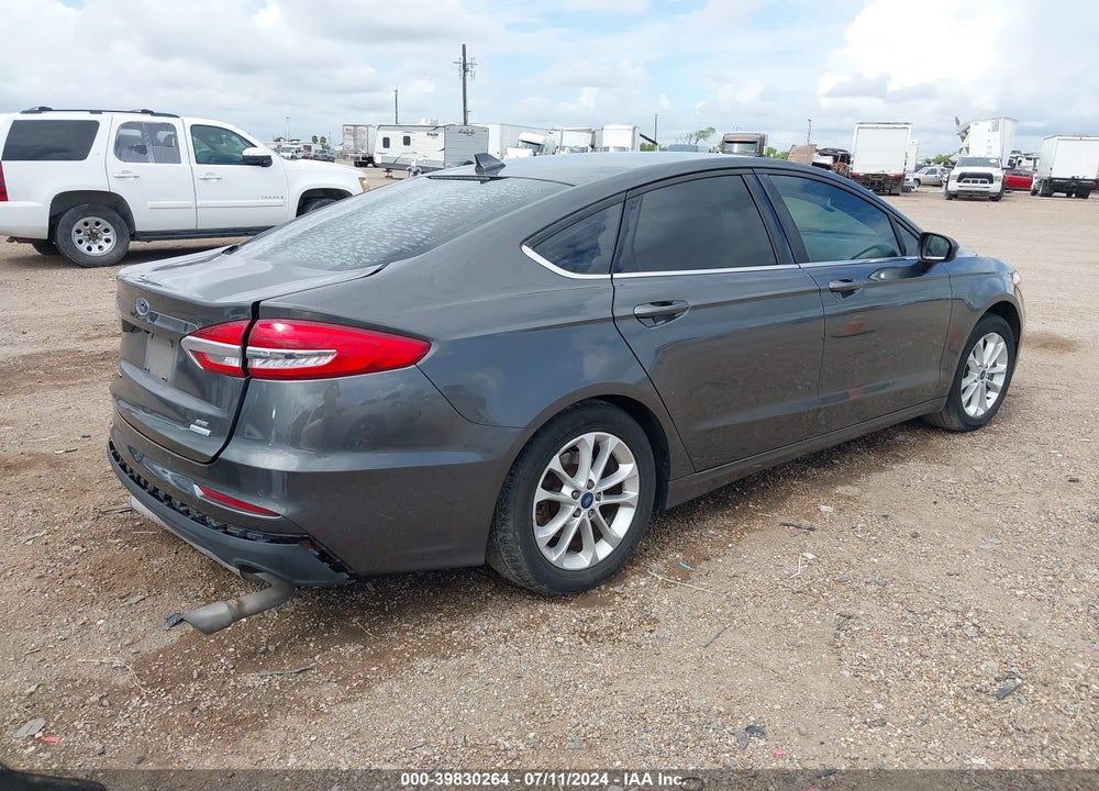 2019 FORD FUSION SE VIN: 3FA6P0HD2KR198313