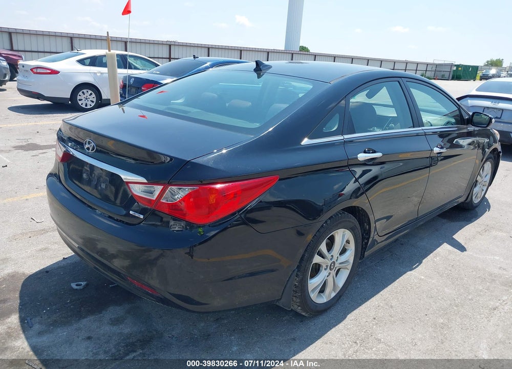 2011 HYUNDAI SONATA LIMITED VIN: 5NPEC4AC2BH037912