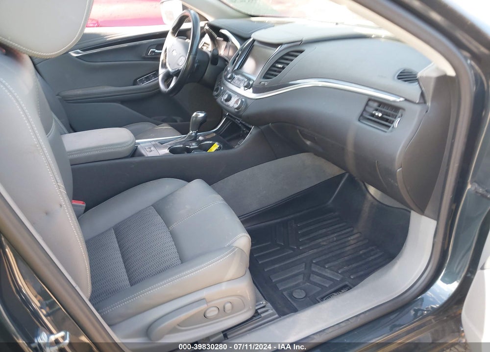 2018 CHEVROLET IMPALA 1LT VIN: 1G1105S38JU140695