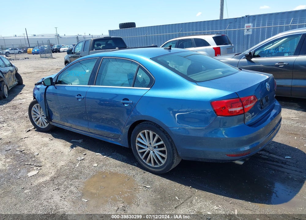 2015 VOLKSWAGEN JETTA 1.8T SE VIN: 3VWD17AJ8FM231844