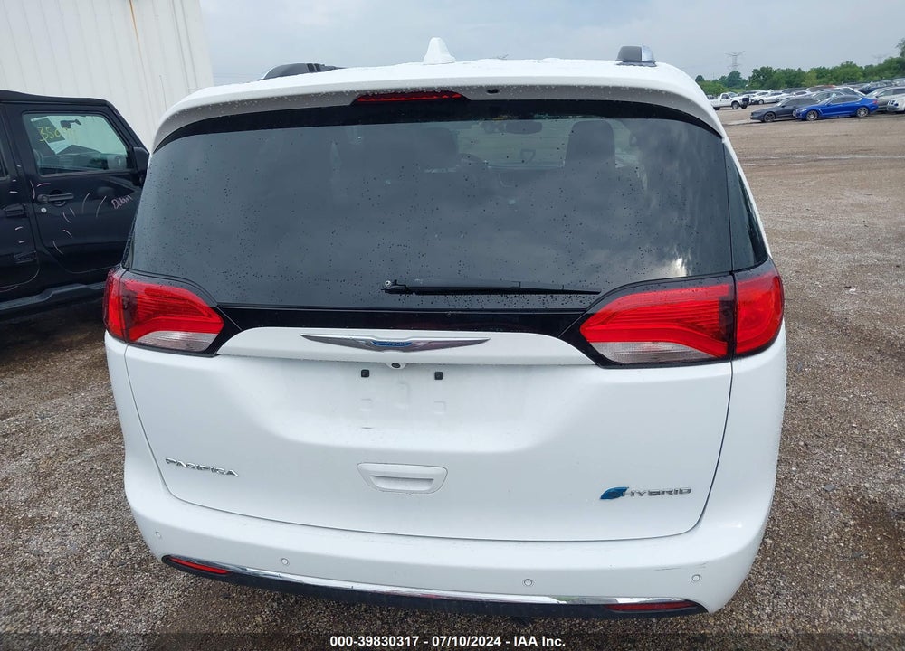 2019 CHRYSLER PACIFICA HYBRID TOURING L VIN: 2C4RC1L70KR710828