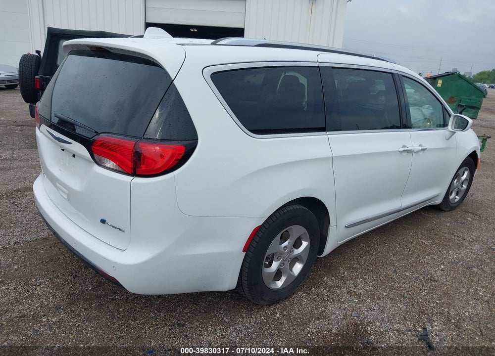 2019 CHRYSLER PACIFICA HYBRID TOURING L VIN: 2C4RC1L70KR710828