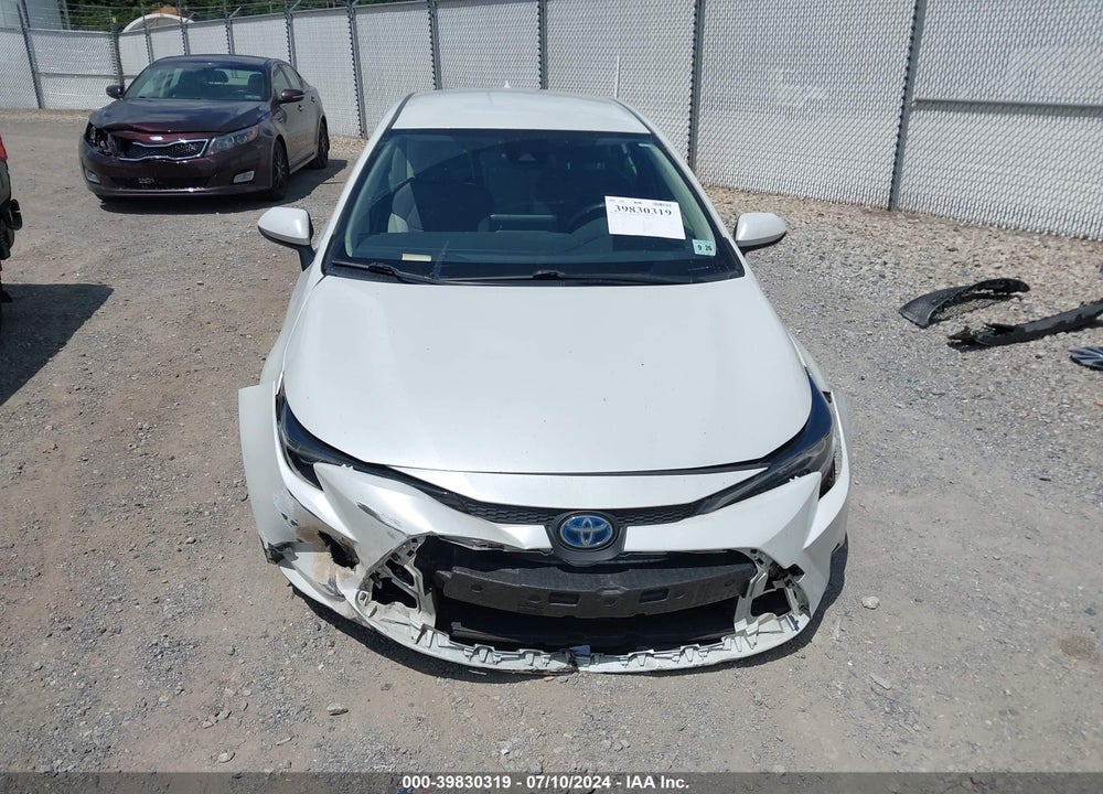 2022 TOYOTA COROLLA HYBRID LE VIN: JTDEAMDE5NJ039619