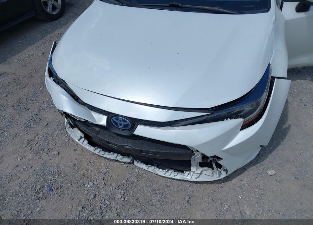 2022 TOYOTA COROLLA HYBRID LE VIN: JTDEAMDE5NJ039619